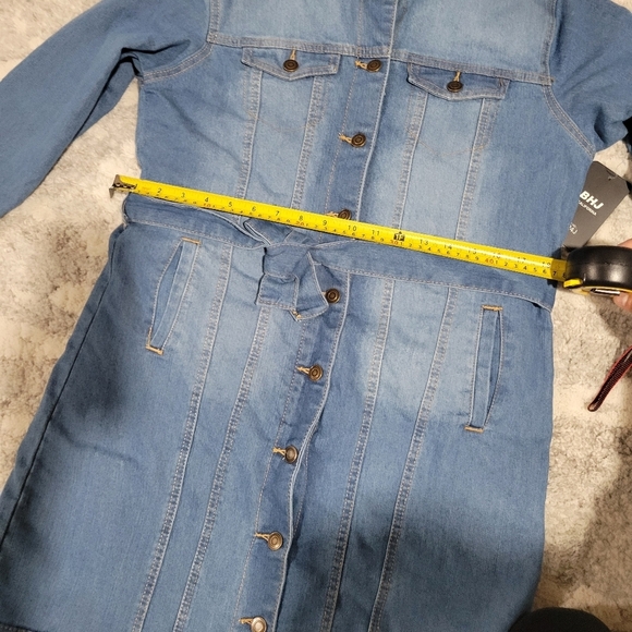 Denim Sherpa-Lined Jacket - Picture 14 of 16